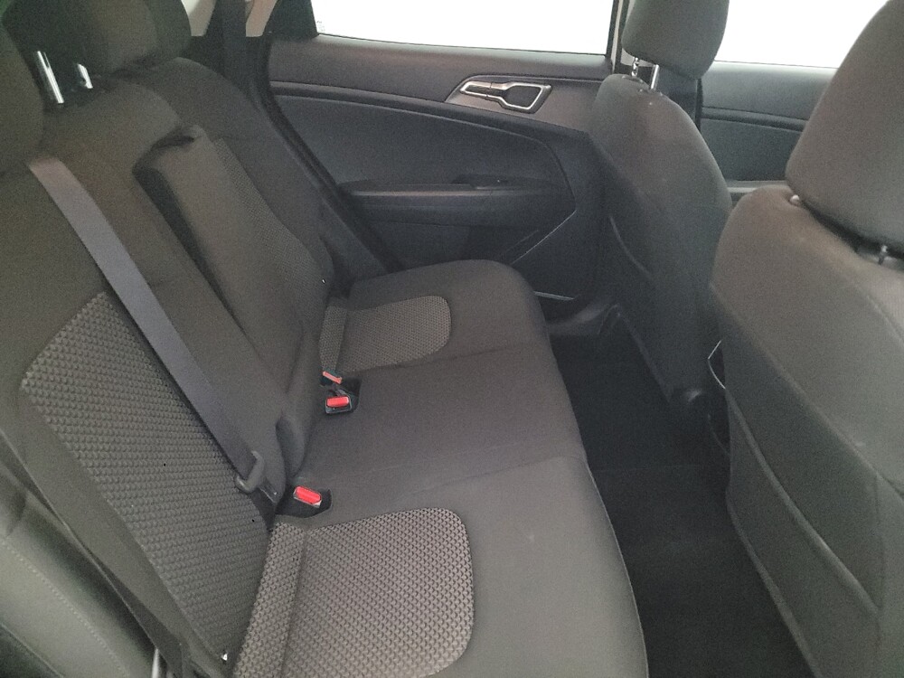 2023 Kia Sportage in Woodbridge, VA 22191 - 18128231 19