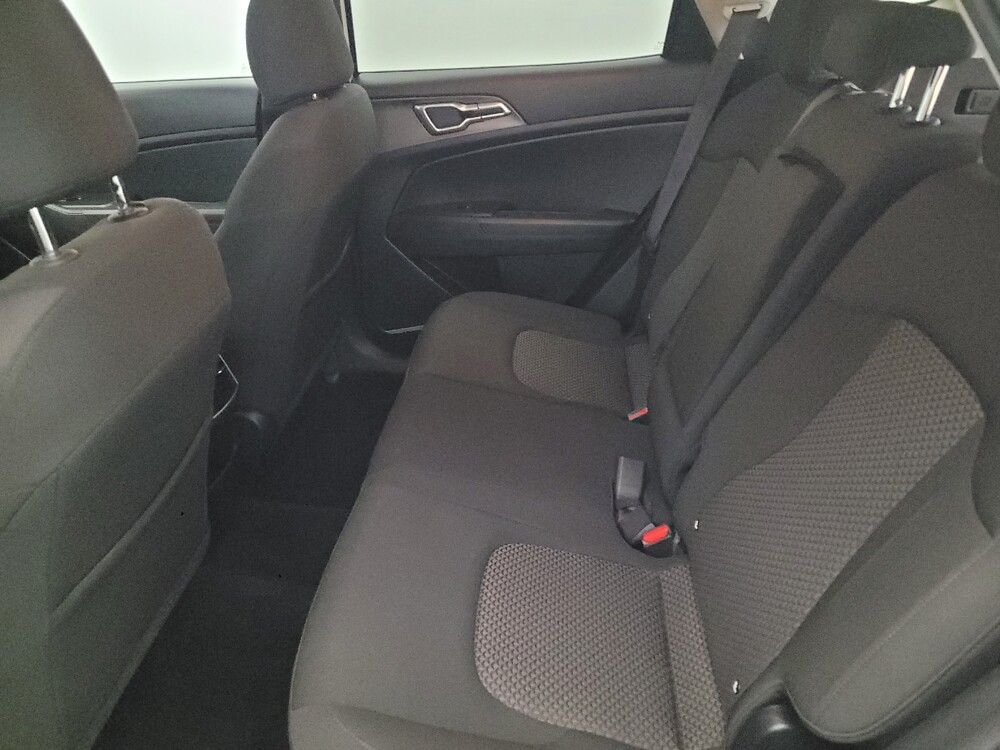 2023 Kia Sportage in Woodbridge, VA 22191 - 18128231 18