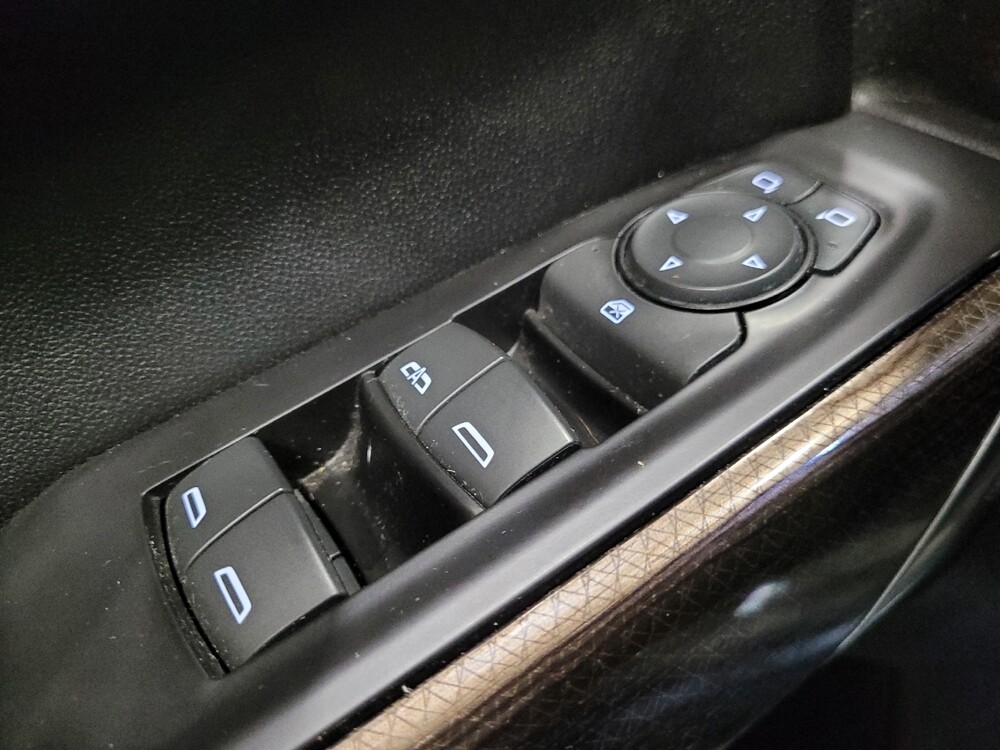 2020 Chevrolet Silverado 1500 in Woodbridge, VA 22191 - 18128233 27