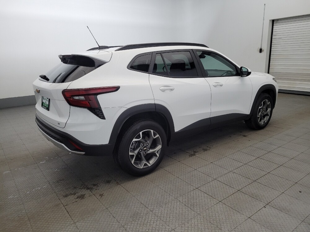 2024 Chevrolet Trax in New Castle, DE 19720 - 18128234 10