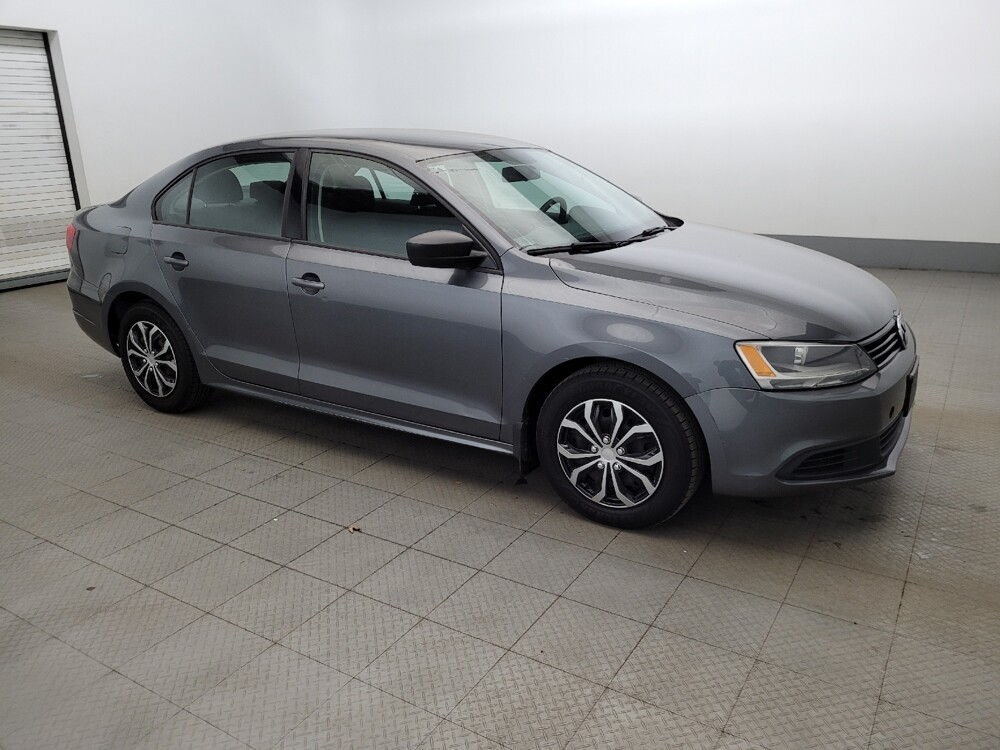 2014 Volkswagen Jetta in Pittsburgh, PA 15236 - 18128236 11