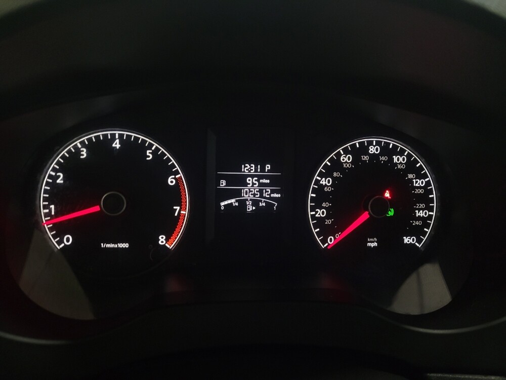 2014 Volkswagen Jetta in Pittsburgh, PA 15236 - 18128236 23