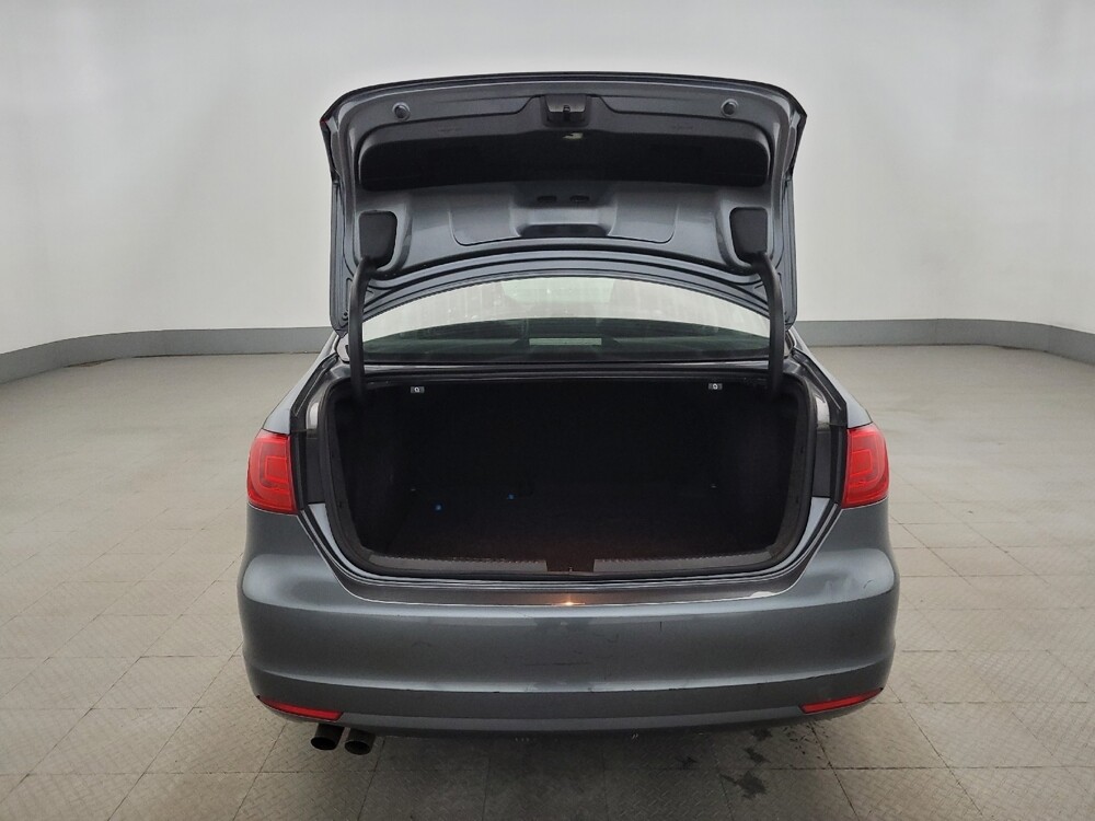 2014 Volkswagen Jetta in Pittsburgh, PA 15236 - 18128236 29