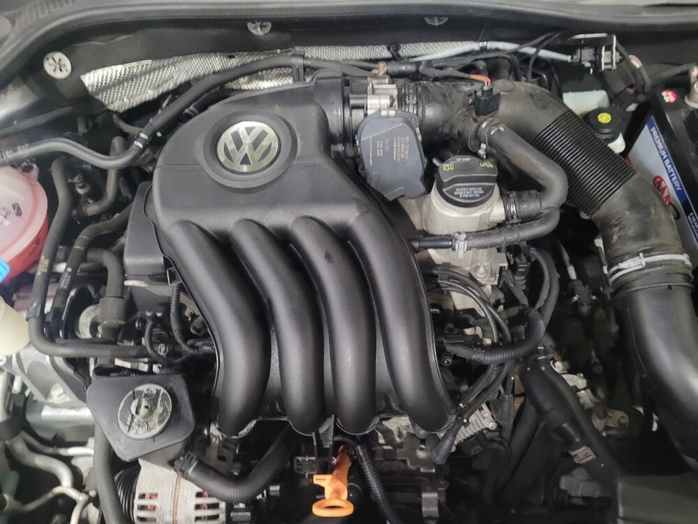 2014 Volkswagen Jetta in Pittsburgh, PA 15236 - 18128236 30