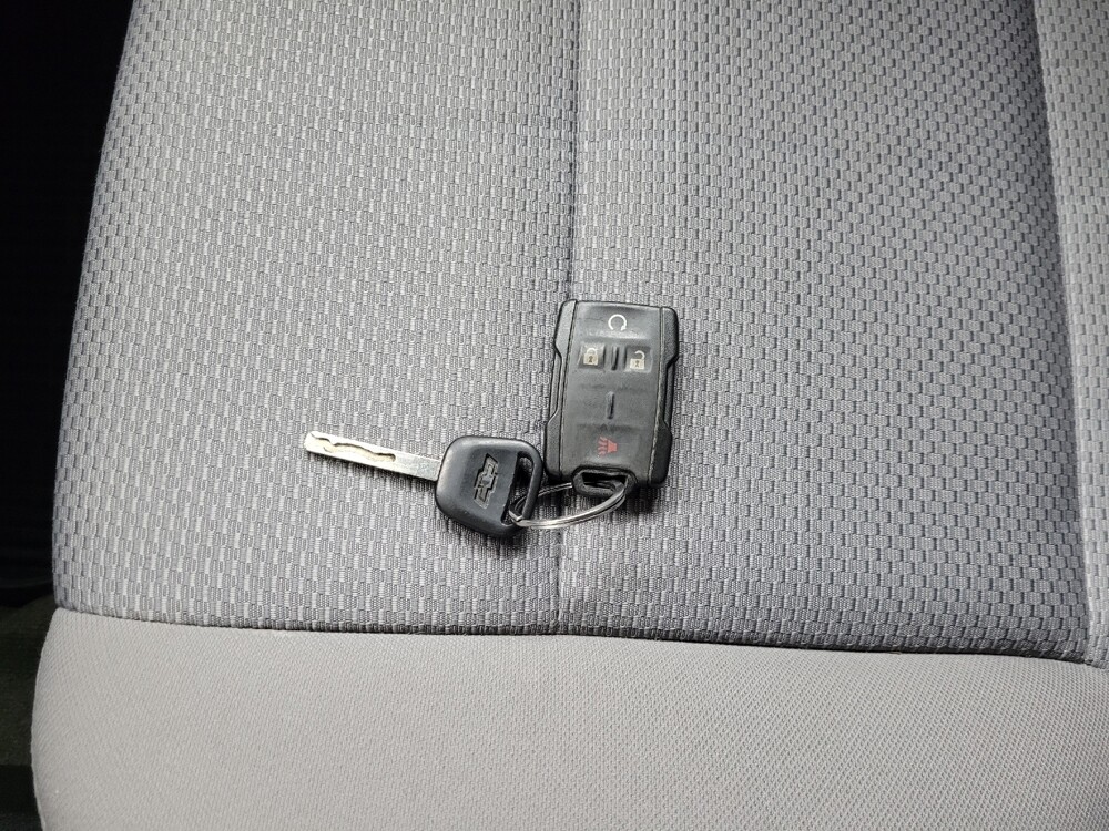 2015 Chevrolet Silverado 1500 in Allentown, PA 18103 - 18128239 32