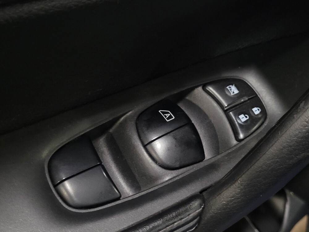 2017 Nissan Rogue in Williamstown, NJ 8094 - 18128249 27