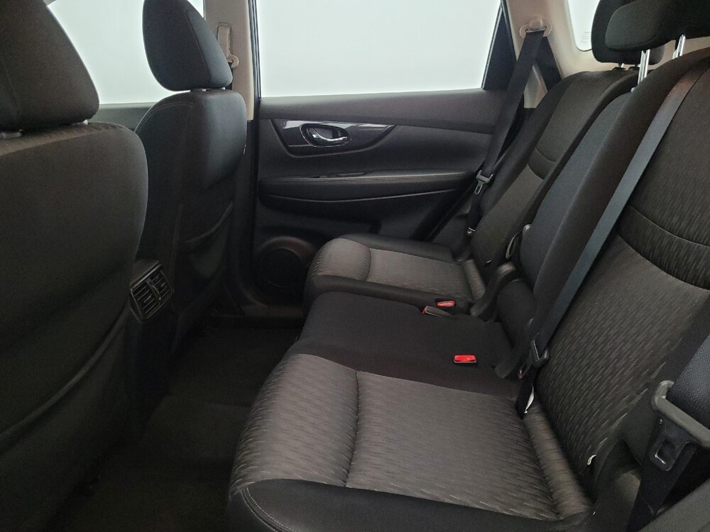 2017 Nissan Rogue in Williamstown, NJ 8094 - 18128249 18