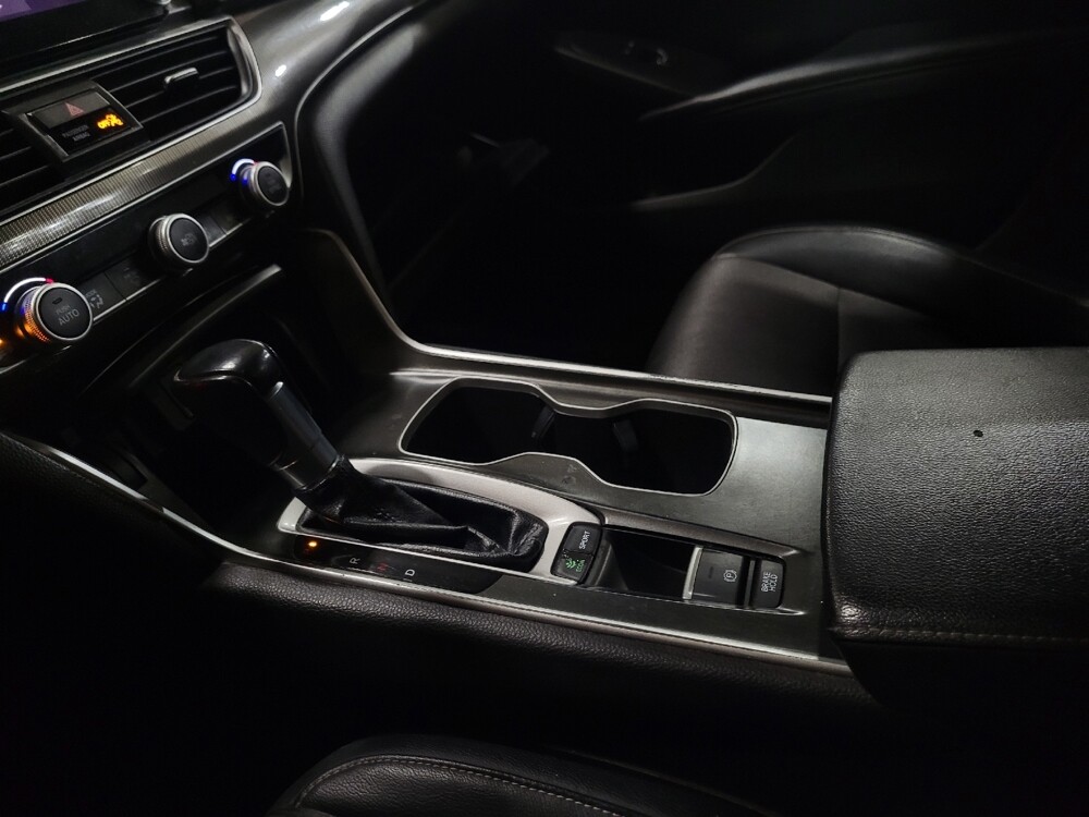 2018 Honda Accord in Woodbridge, VA 22191 - 18128252 26