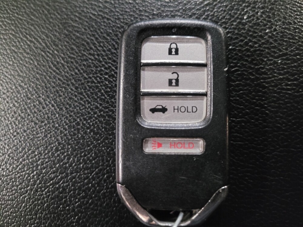 2018 Honda Accord in Woodbridge, VA 22191 - 18128252 32