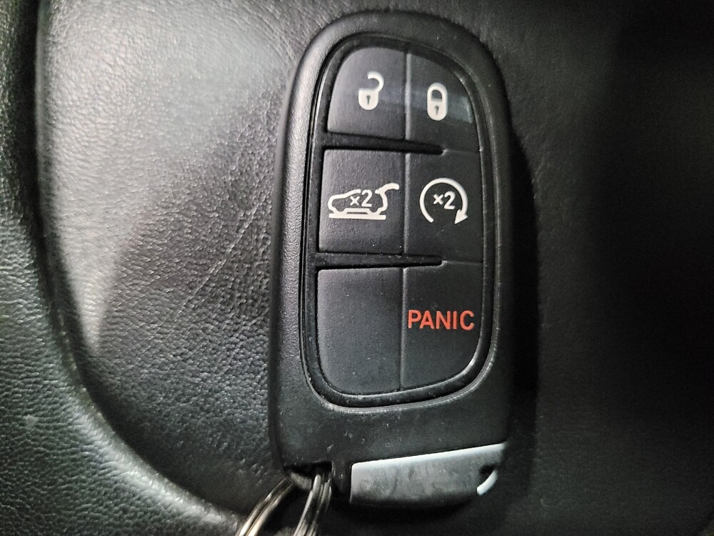 2019 Jeep Cherokee in New Castle, DE 19720 - 18128259 32