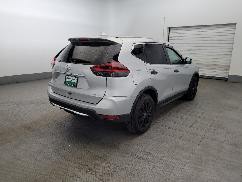 2018 Nissan Rogue in Williamstown, NJ 8094 - 18128260 9