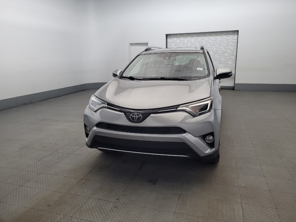 2018 Toyota RAV4 in Glen Burnie, MD 21061 - 18128261 15