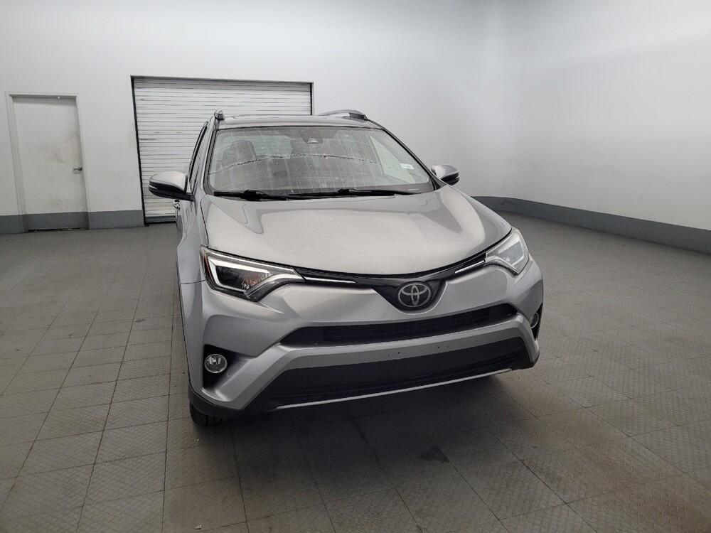2018 Toyota RAV4 in Glen Burnie, MD 21061 - 18128261 14