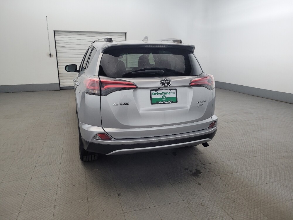 2018 Toyota RAV4 in Glen Burnie, MD 21061 - 18128261 6