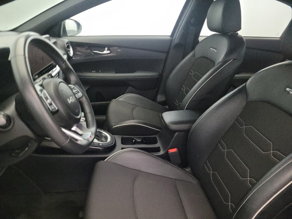 2023 Kia Forte in New Castle, DE 19720 - 18128262 17