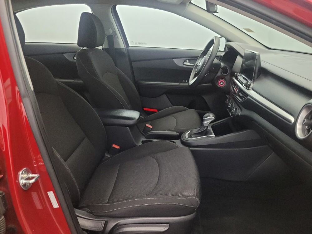 2021 Kia Forte in New Castle, DE 19720 - 18128271 21