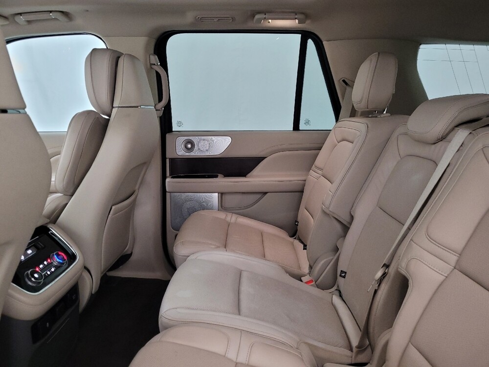 2019 Lincoln Navigator in Langhorne, PA 19047 - 18128274 18