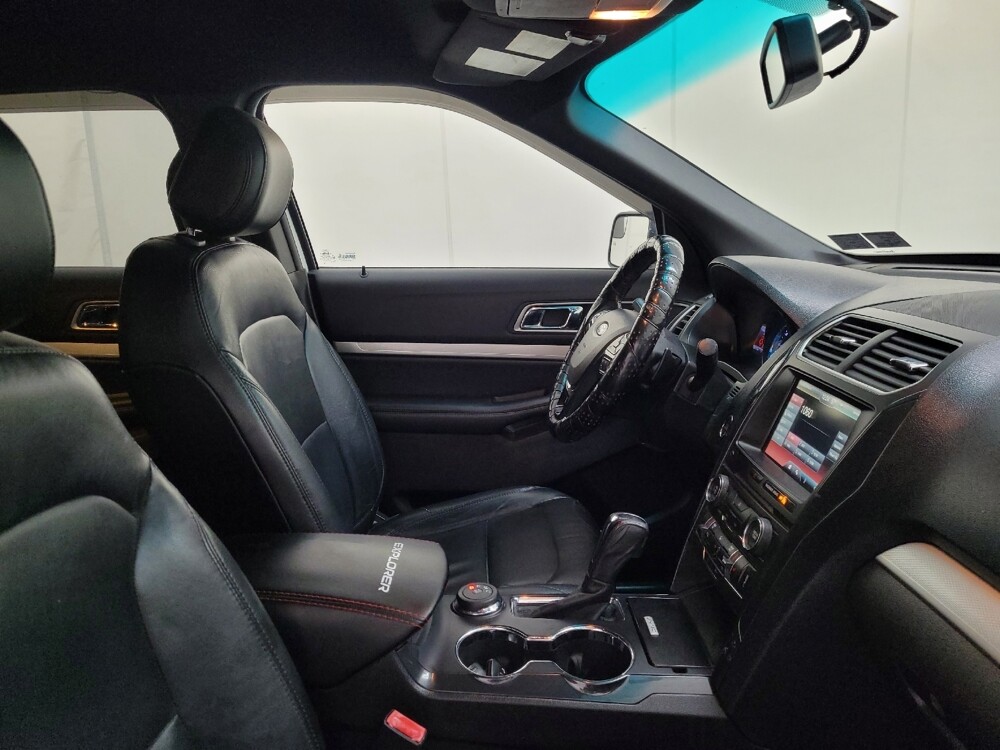 2016 Ford Explorer in Langhorne, PA 19047 - 18128275 21