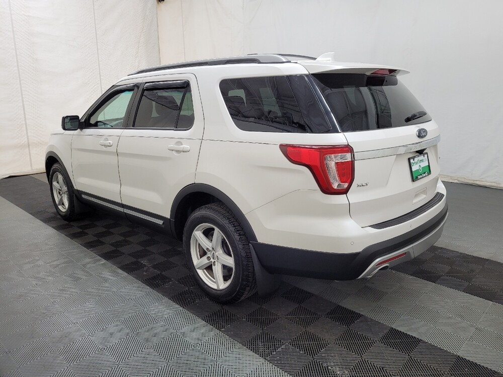 2016 Ford Explorer in Langhorne, PA 19047 - 18128275 3