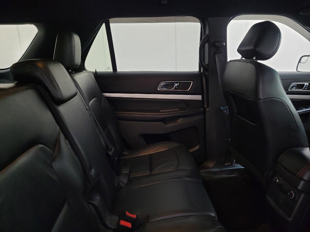 2016 Ford Explorer in Langhorne, PA 19047 - 18128275 19
