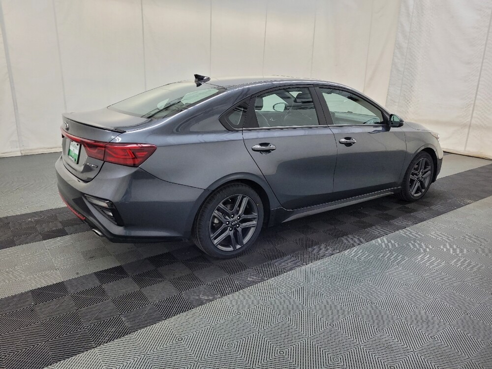 2021 Kia Forte in Allentown, PA 18103 - 18128279 10