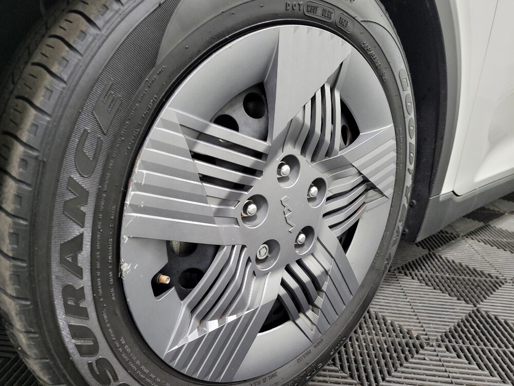 2025 Kia K4 in Allentown, PA 18103 - 18128280 31