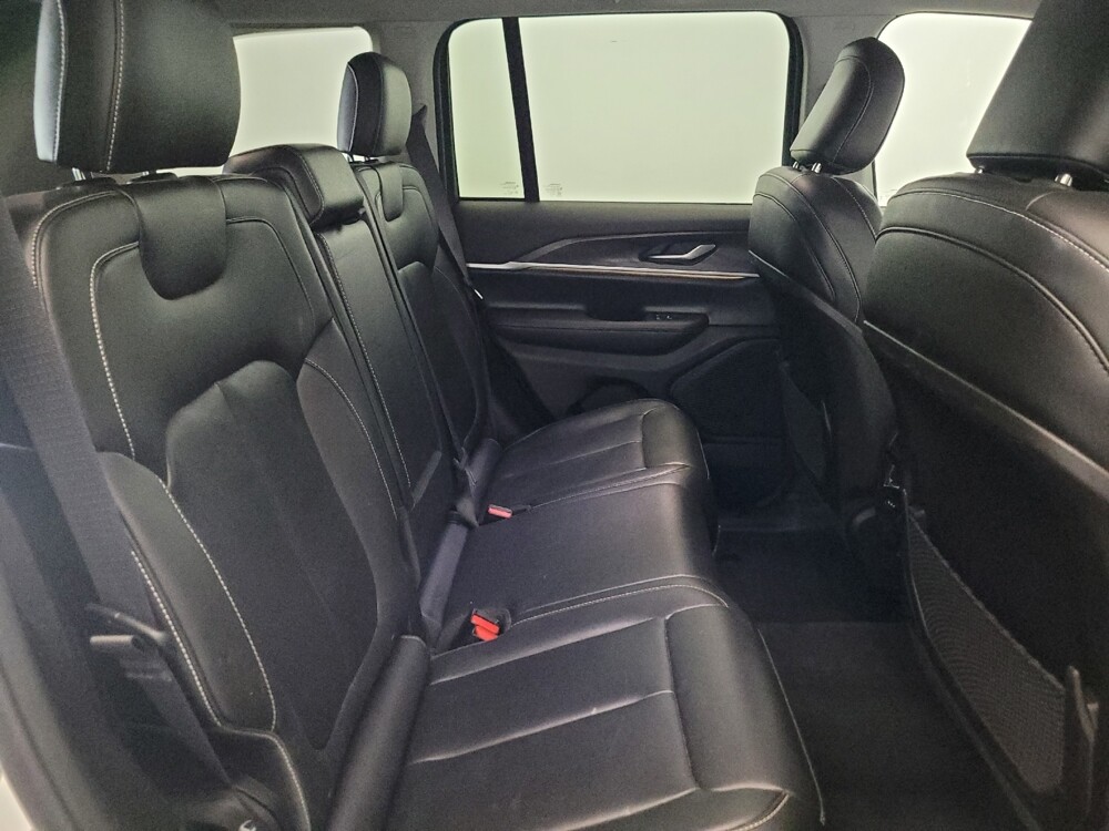 2023 Jeep Grand Cherokee in Williamstown, NJ 8094 - 18128285 19