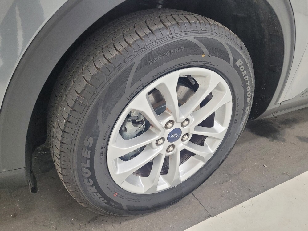 2022 Ford Escape in St. Louis, MO 63125 - 18128288 31