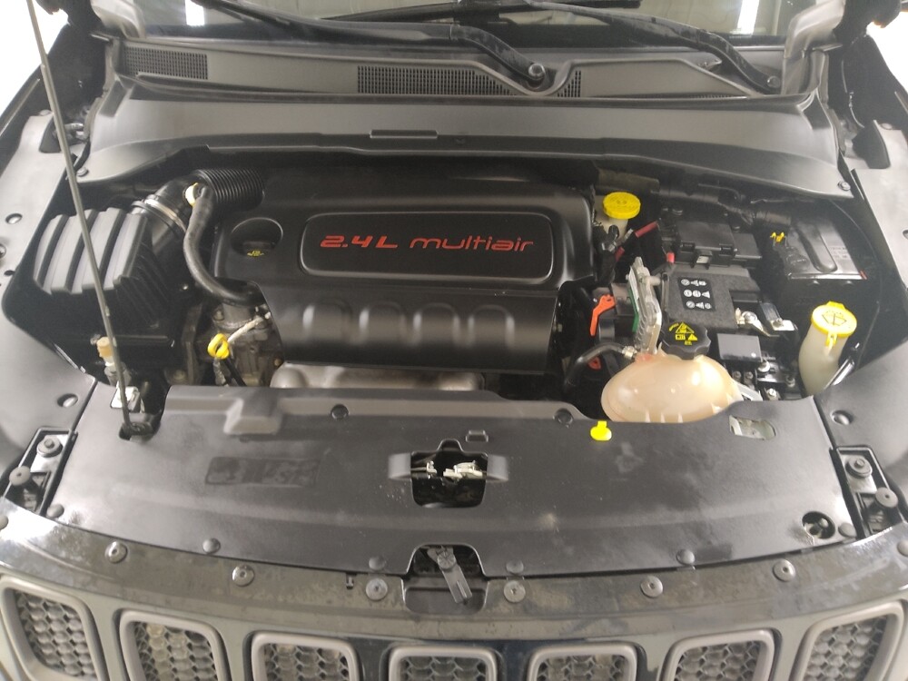 2018 Jeep Compass in St. Louis, MO 63125 - 18128289 30