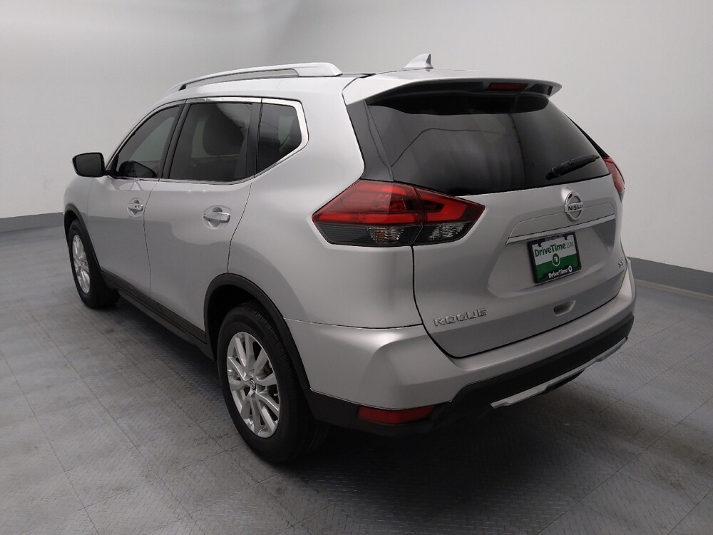 2018 Nissan Rogue in Independence, MO 64055 - 18128290 5