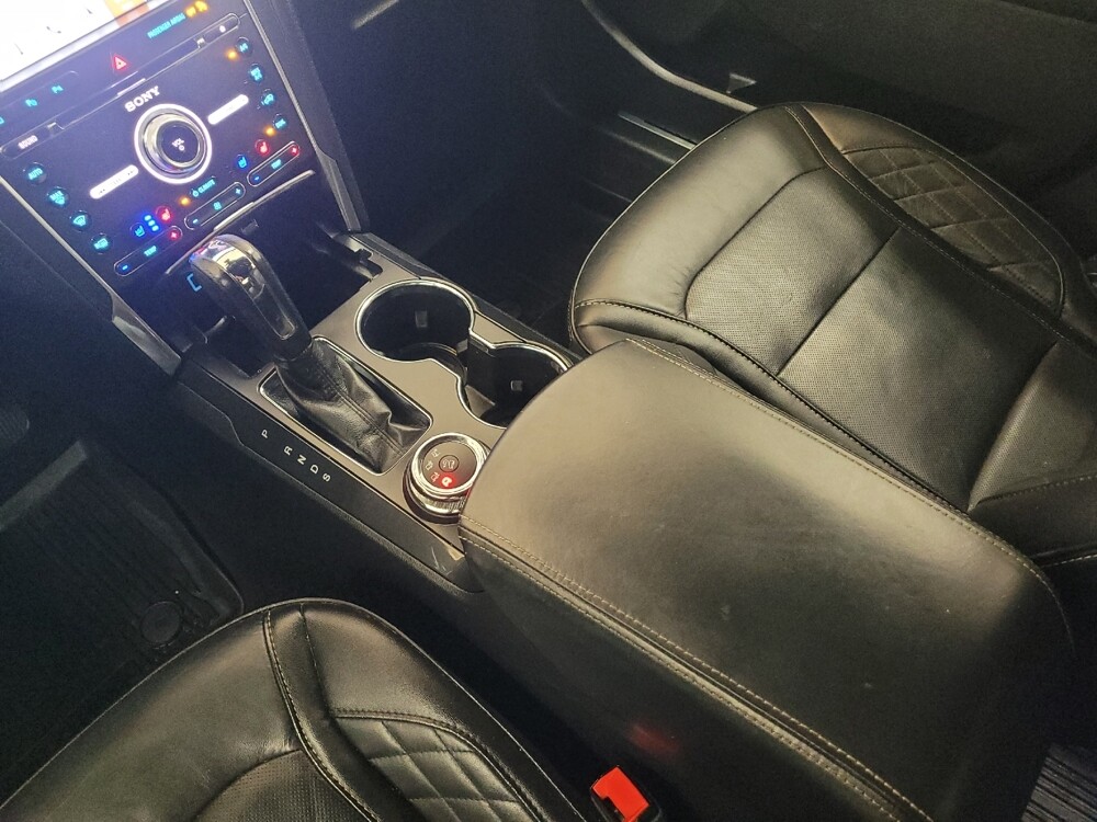 2018 Ford Explorer in St. Louis, MO 63125 - 18128291 26