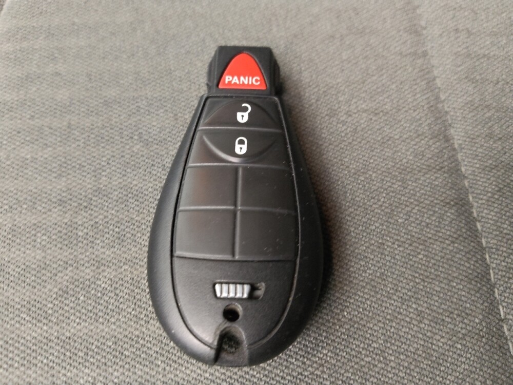 2023 RAM 1500 in St. Louis, MO 63136 - 18128292 32