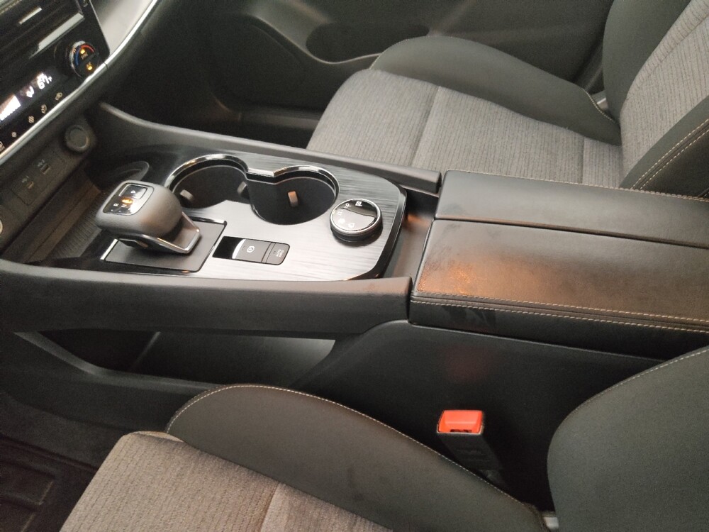 2023 Nissan Rogue in St. Louis, MO 63136 - 18128293 26