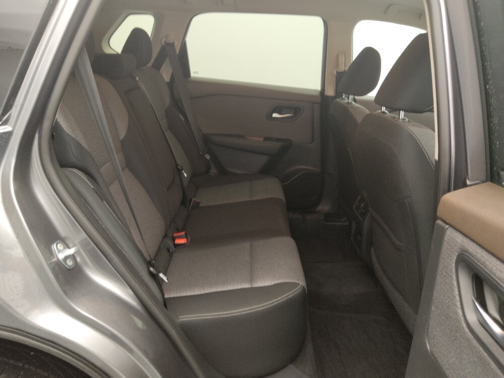 2023 Nissan Rogue in St. Louis, MO 63136 - 18128293 19