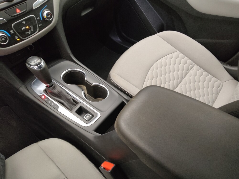 2020 Chevrolet Equinox in Independence, MO 64055 - 18128298 26