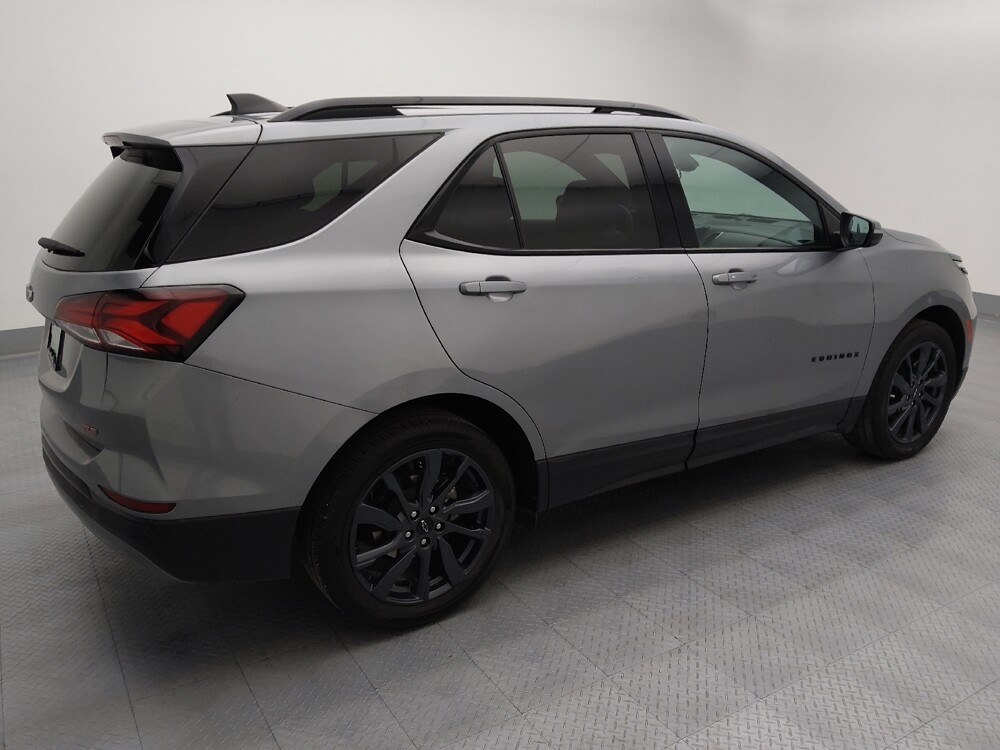 2024 Chevrolet Equinox in St. Louis, MO 63136 - 18128299 10