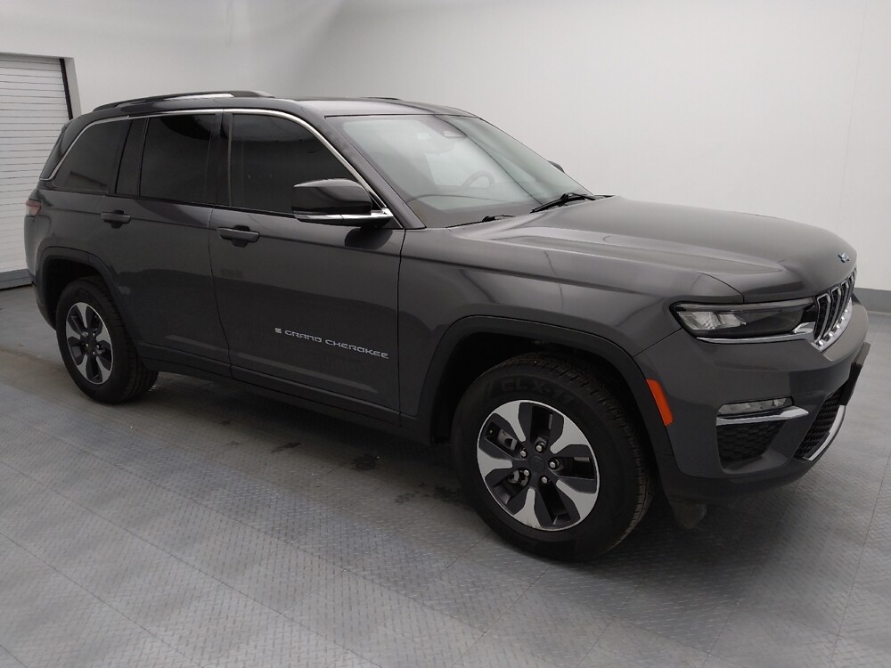 2024 Jeep Grand Cherokee in Springfield, MO 65807 - 18128300 11