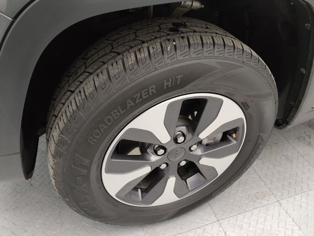 2024 Jeep Grand Cherokee in Springfield, MO 65807 - 18128300 31