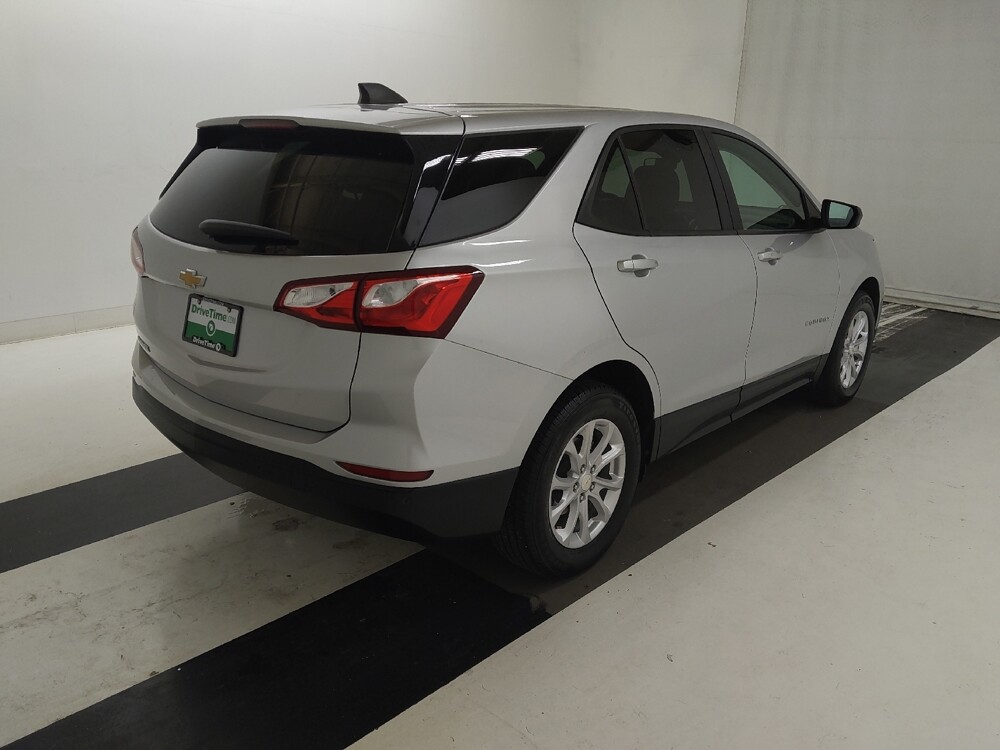 2021 Chevrolet Equinox in St. Louis, MO 63125 - 18128301 9