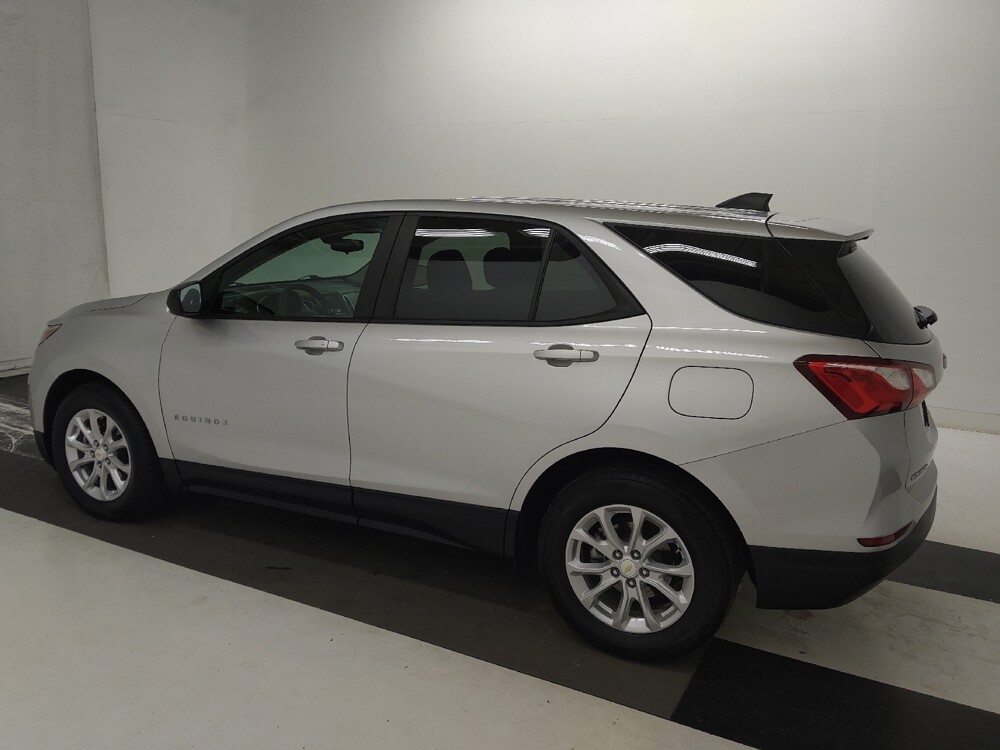 2021 Chevrolet Equinox in St. Louis, MO 63125 - 18128301 3