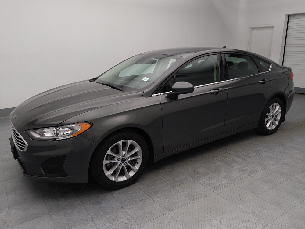 2020 Ford Fusion in Independence, MO 64055 - 18128302 2