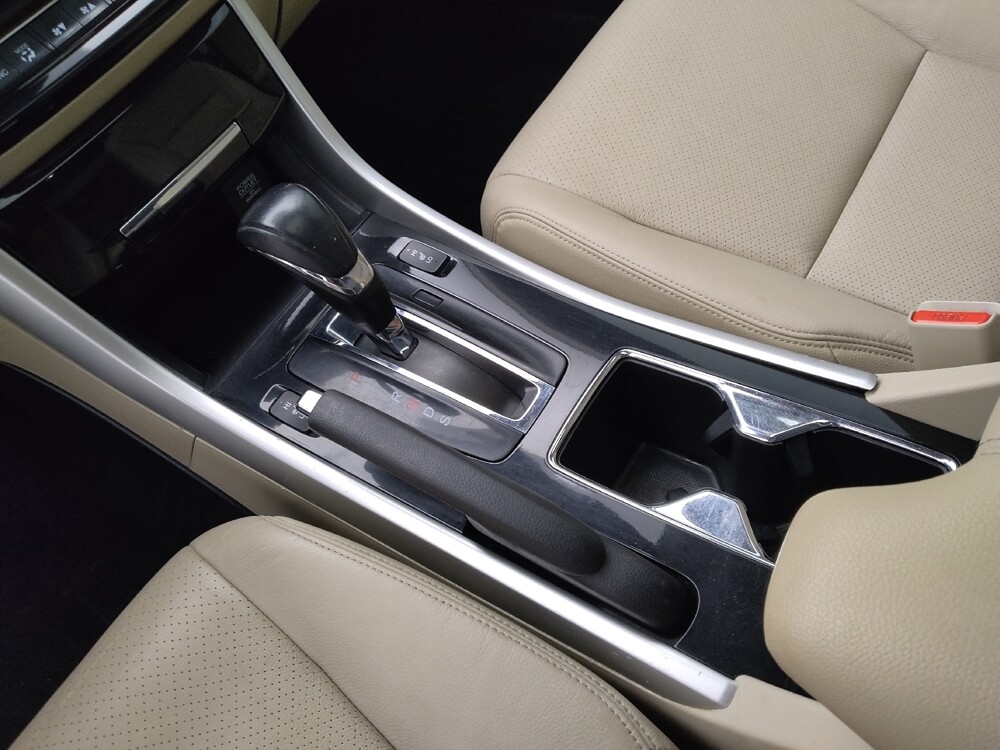 2016 Honda Accord in Independence, MO 64055 - 18128303 26