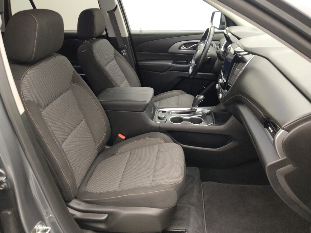 2019 Chevrolet Traverse in Topeka, KS 66611 - 18128304 21