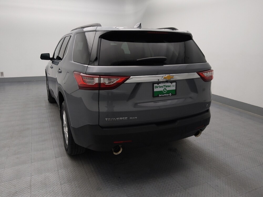 2019 Chevrolet Traverse in Topeka, KS 66611 - 18128304 6