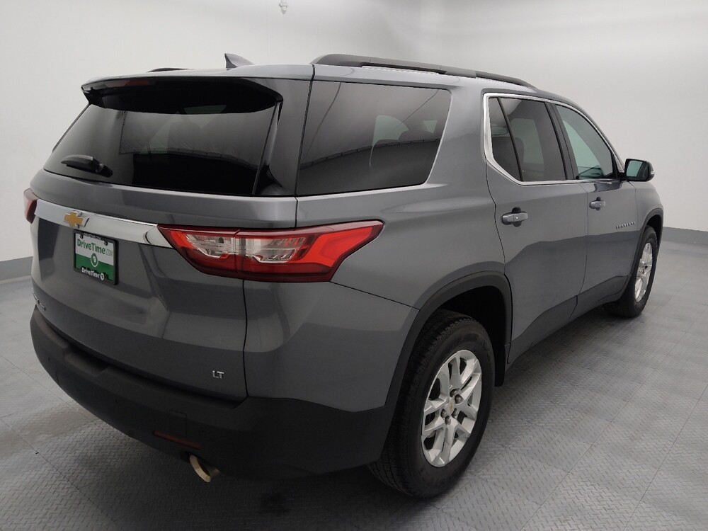 2019 Chevrolet Traverse in Topeka, KS 66611 - 18128304 9