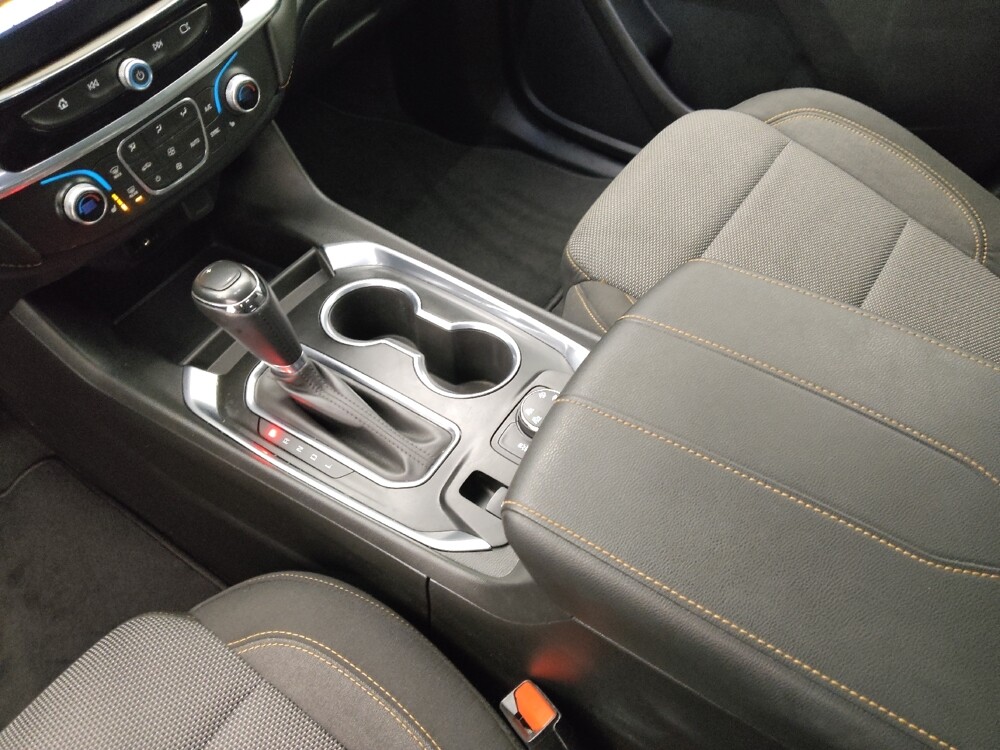 2019 Chevrolet Traverse in Topeka, KS 66611 - 18128304 26