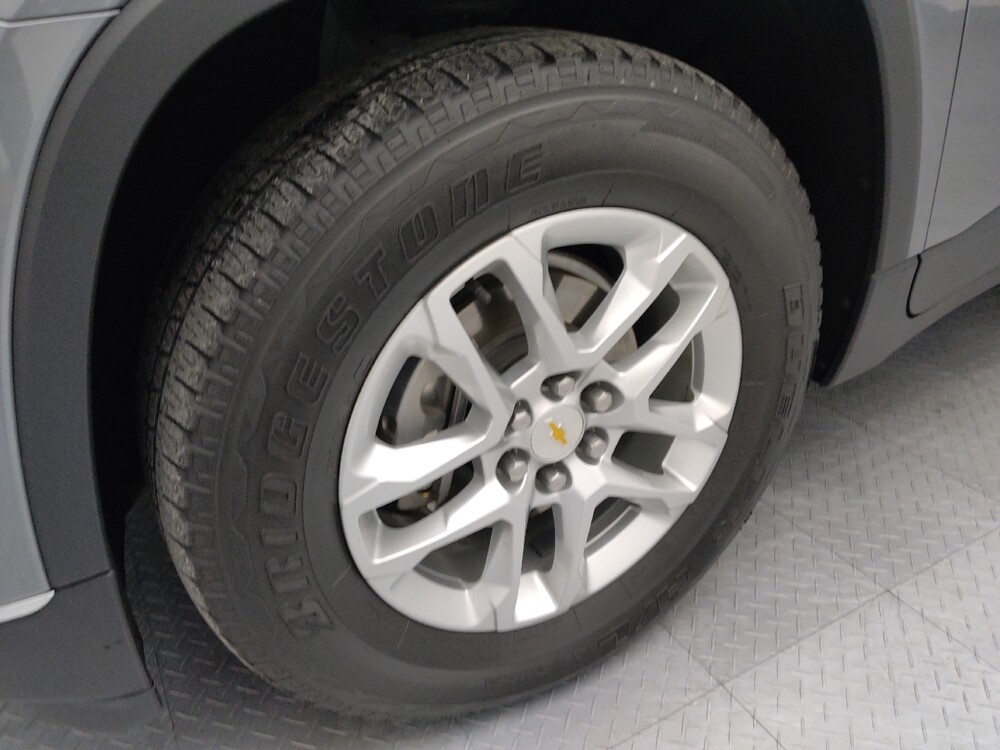 2019 Chevrolet Traverse in Topeka, KS 66611 - 18128304 31