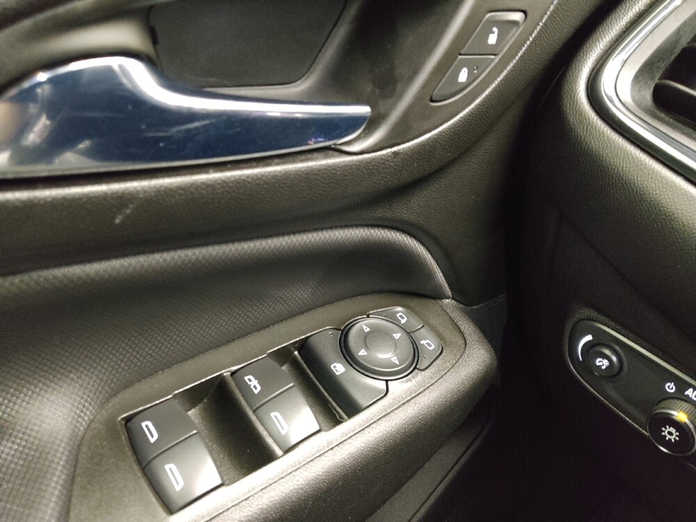 2022 Chevrolet Equinox in Independence, MO 64055 - 18128305 27