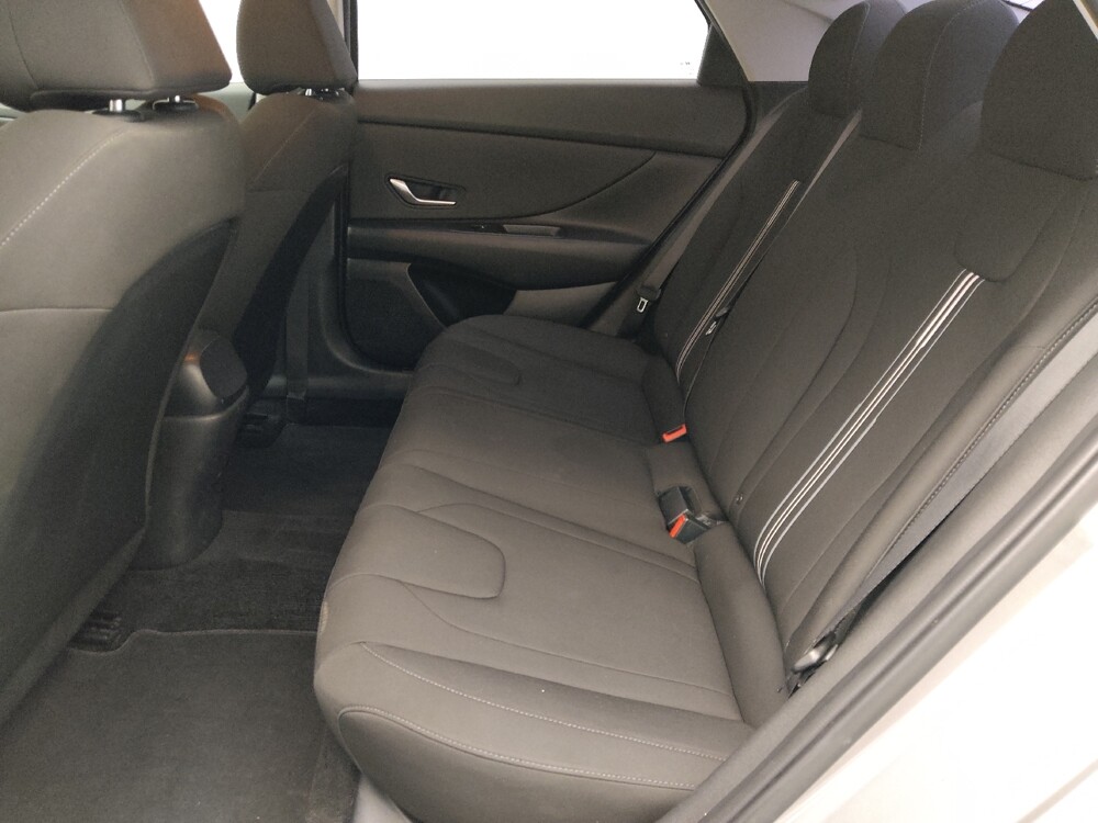 2022 Hyundai Elantra in Gladstone, MO 64118 - 18128306 18