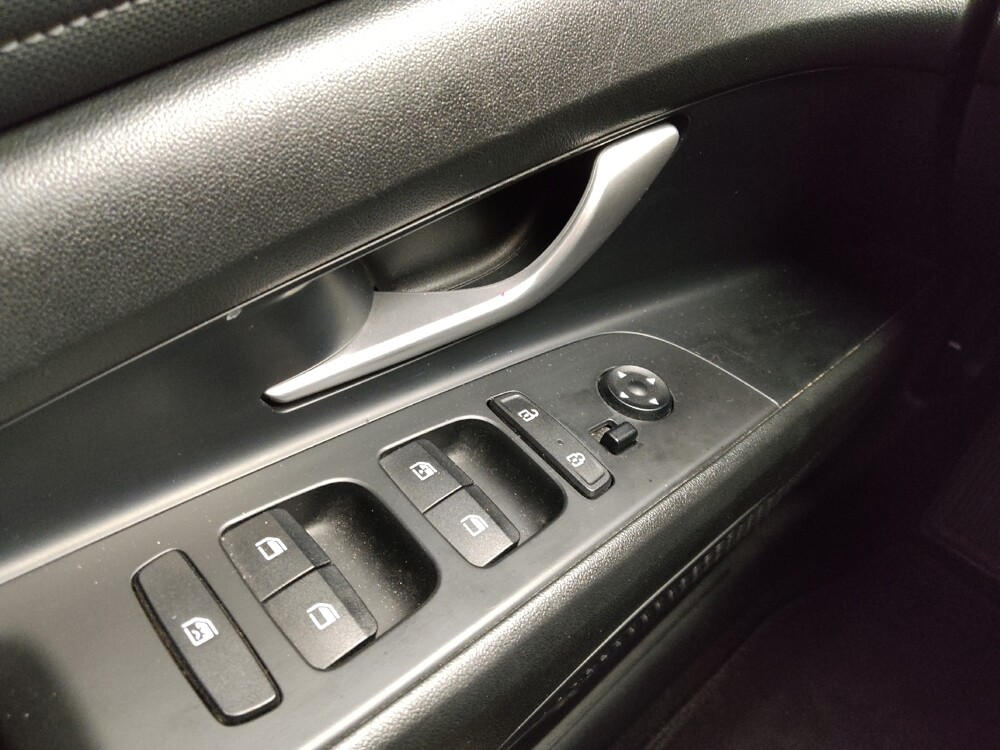 2022 Hyundai Elantra in Gladstone, MO 64118 - 18128306 27